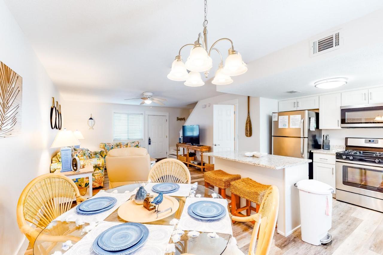 Gulf Highlands 120 White Sandy Dr * Panama Stadt